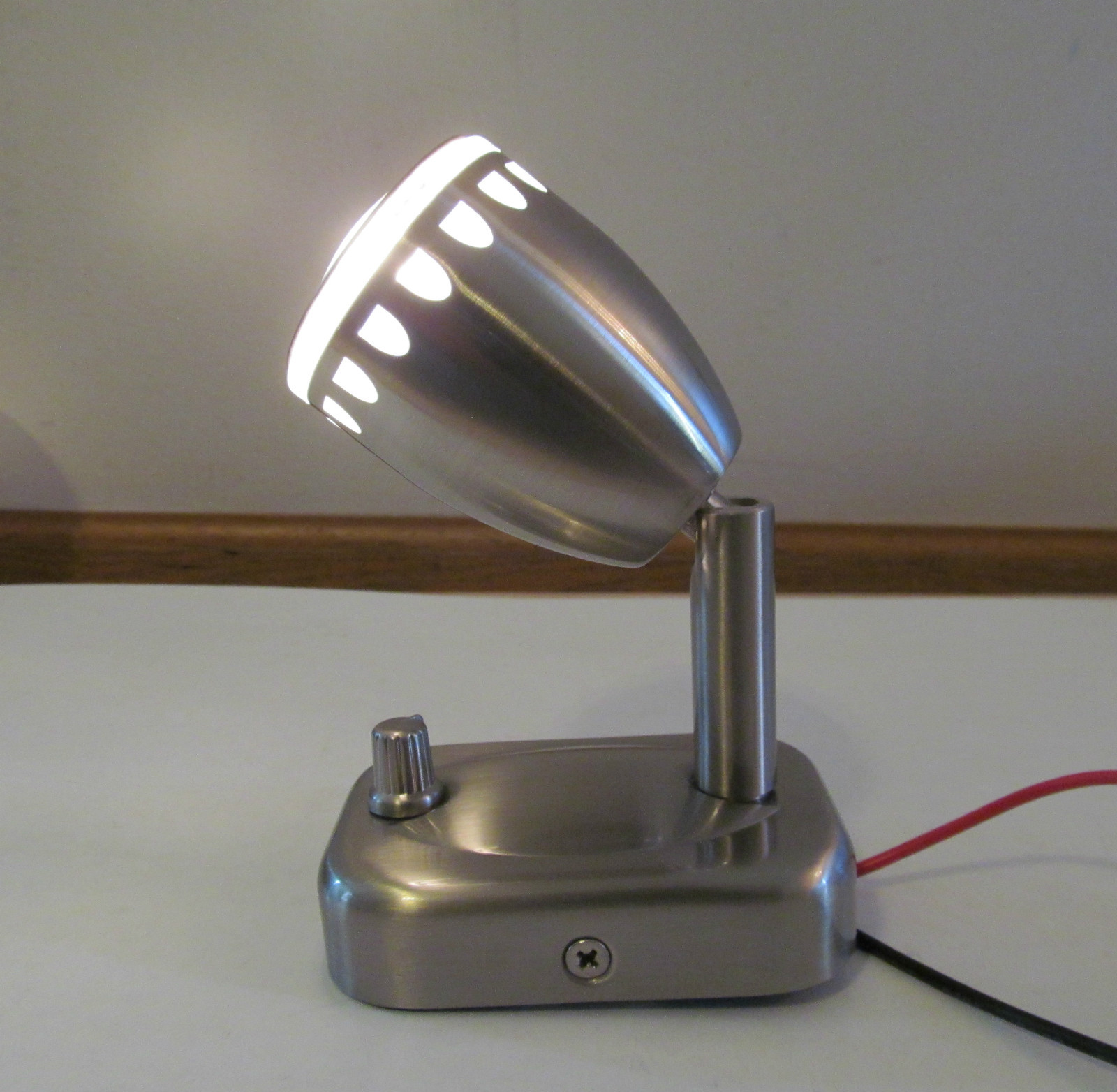 RV Boat 12V Nickel Halogen Berth Reading Light On/Off Switch Sculpted Cut-Outs