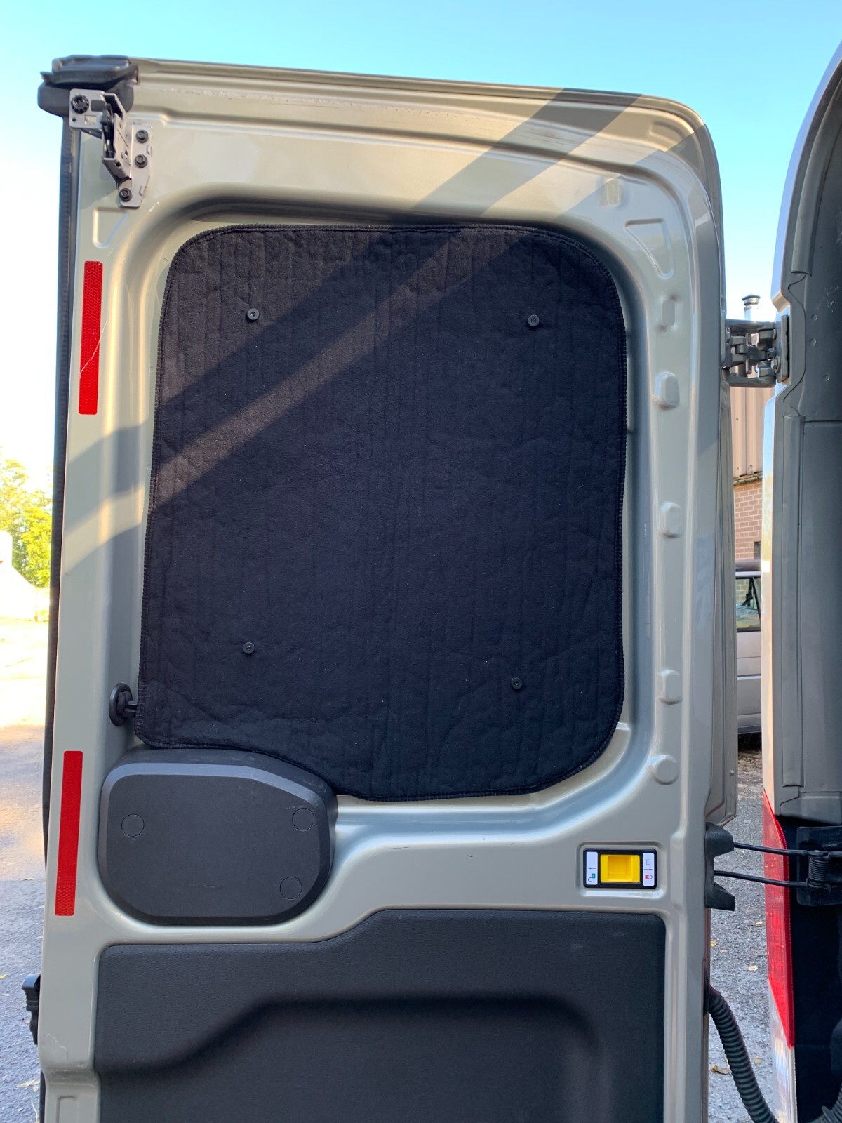 Thermal Barn Doors Ford Transit MK8 Silver Black Out Thermal Blinds NO WIPER