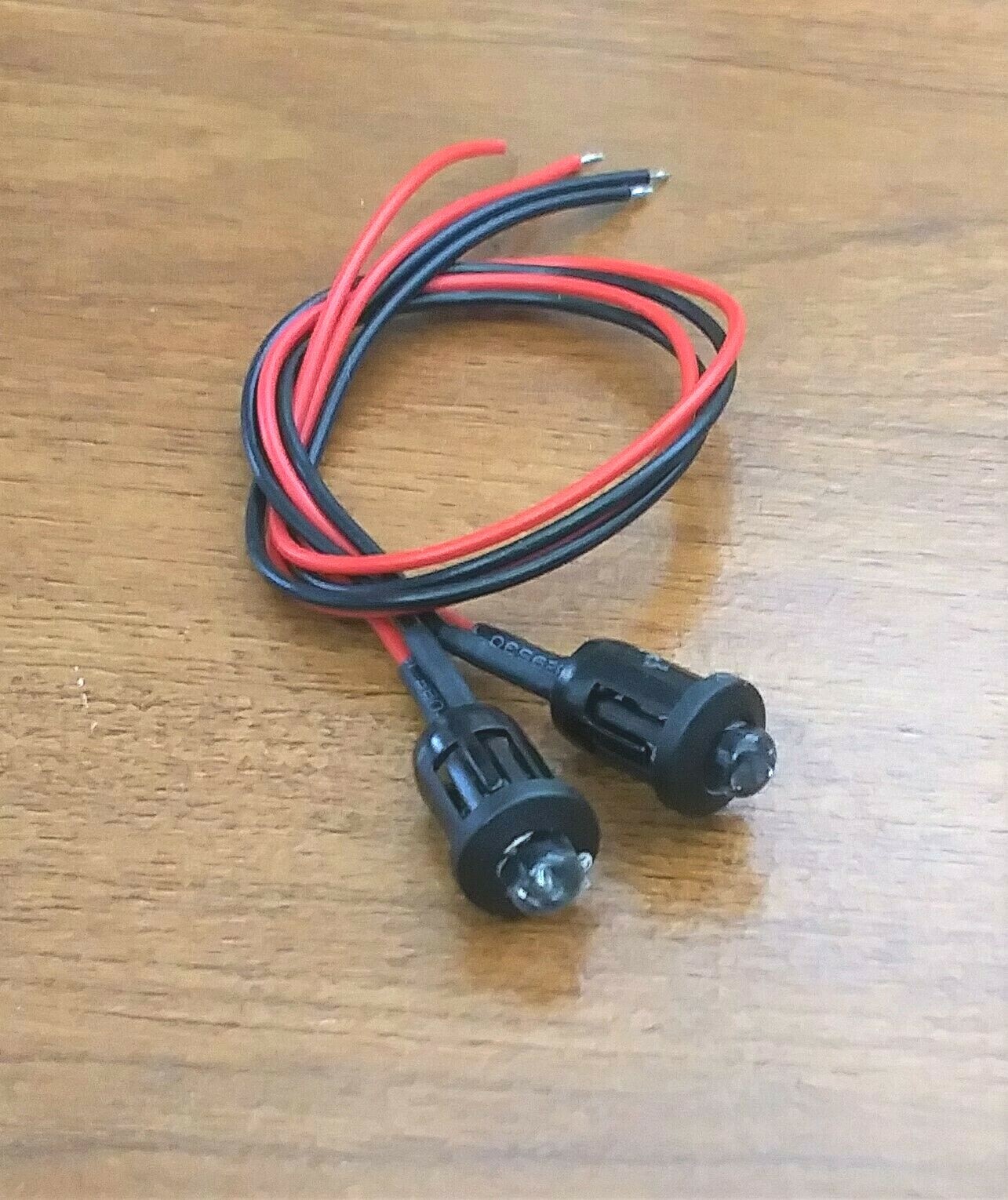 2 Super Bright BBT 12 volt Red LED 3/8″ Snap-In RV Indicator Lights