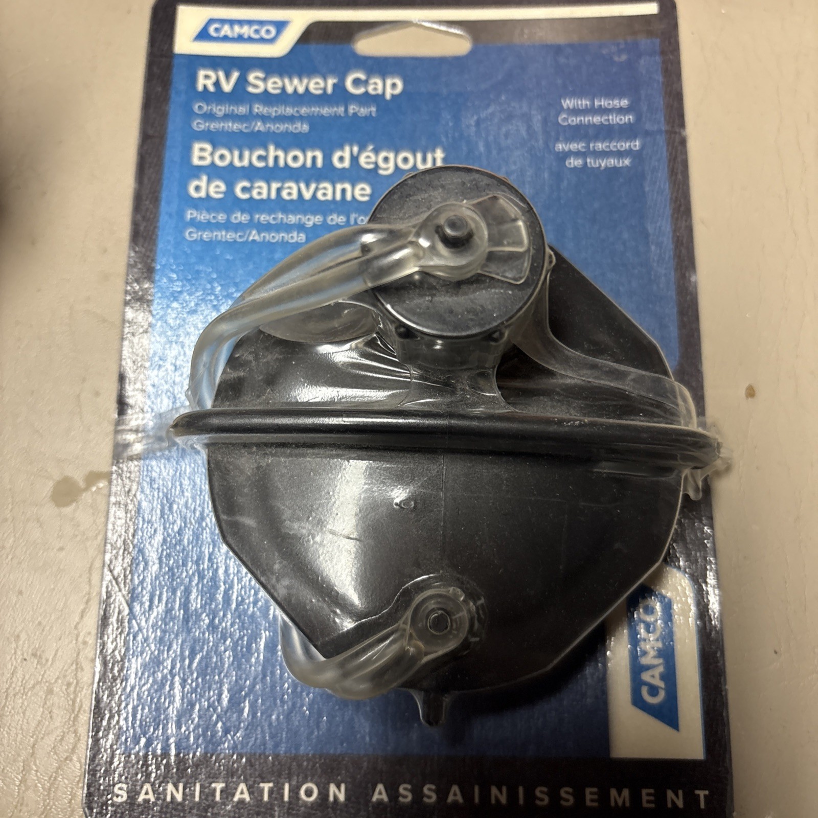 Camco 39463 RV Sewer Cap W Hose Connection Trailer Drain Water Waste Tank Cap