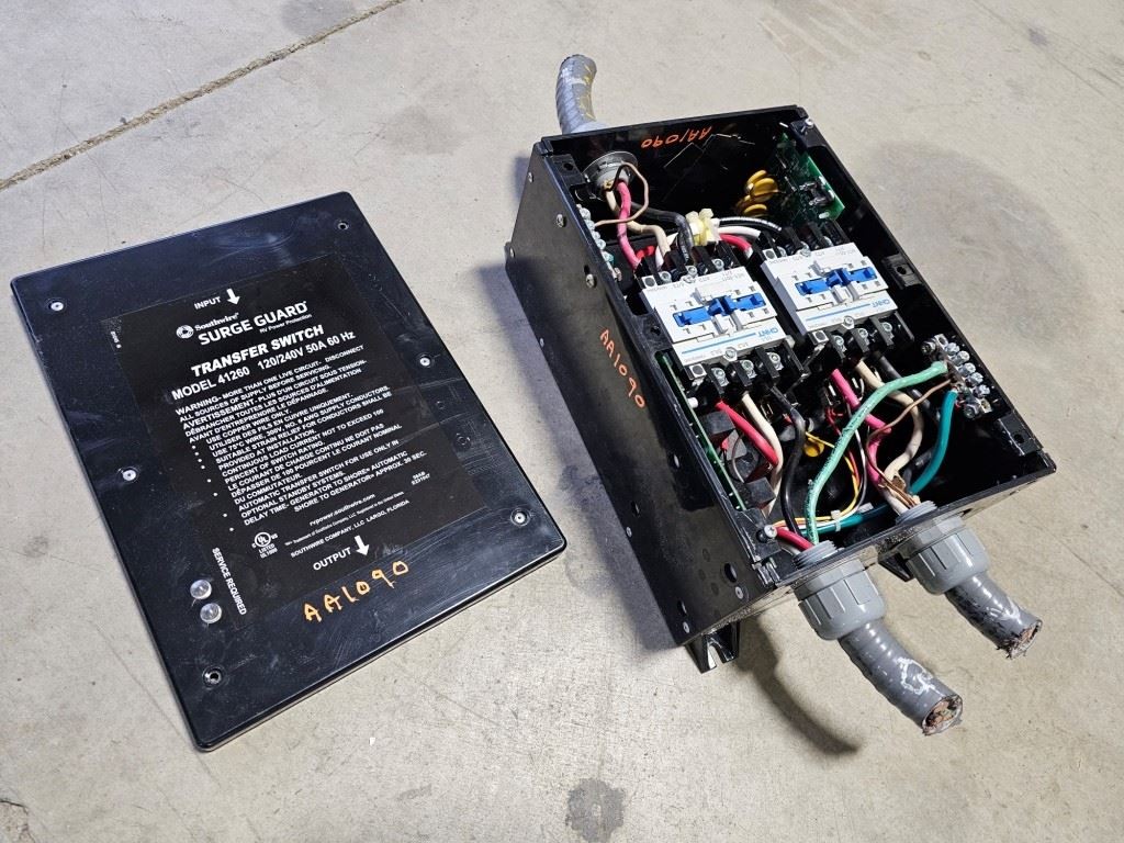 2011 Monaco Knight 36PFT Used 41260 Surge Guard Transfer Switch 120/240V 50A