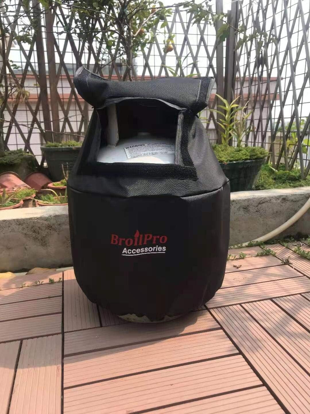 Durable Propane Tank Cover with 300D Polyester – Fits 20 lb Propane Cylinders