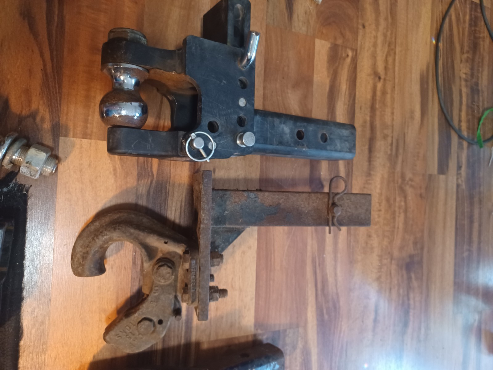 B&W Tow & Stow Pintle Hitch 2.5″ Shank TS10056 2 5/16″ ball plus all pictured