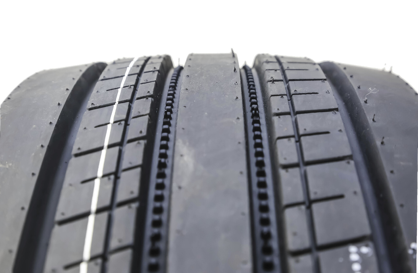 GREMAX ST235/80R16 Radial Trailer Tire All Steel 16-ply LR H 130/126M, Set 4