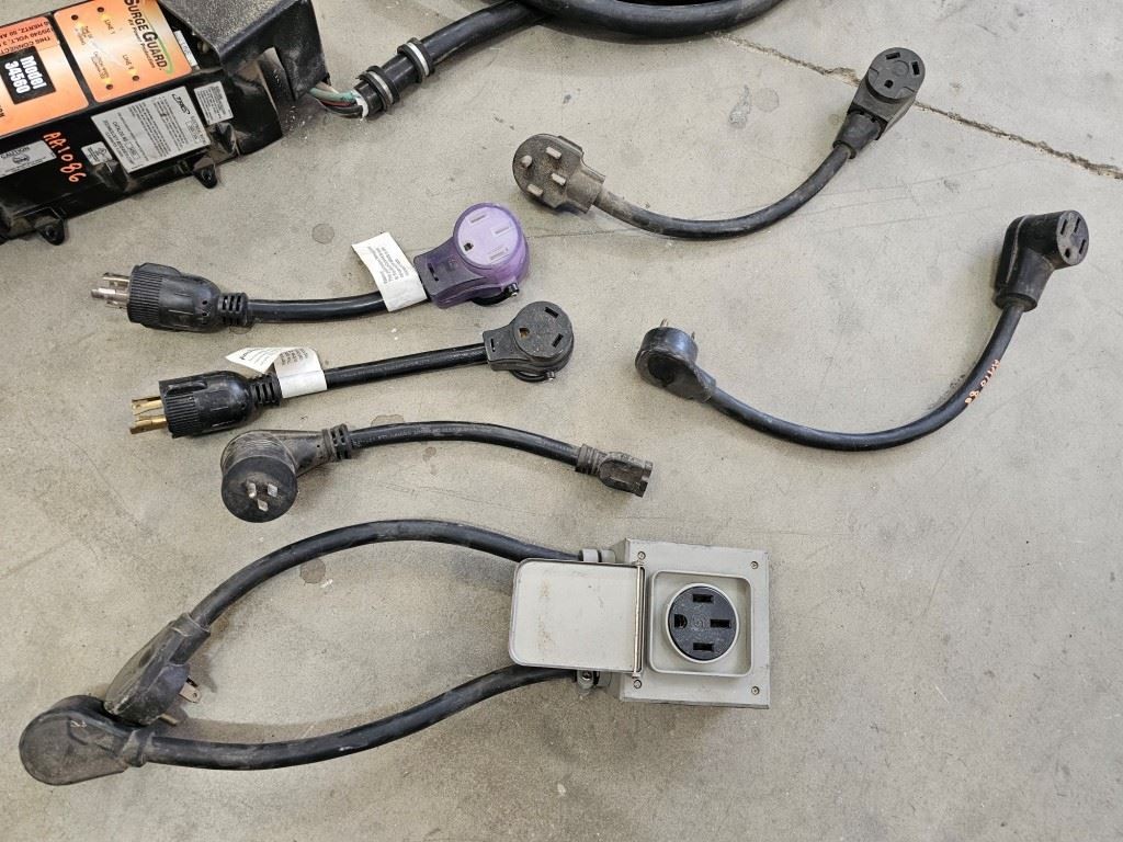 USED SURGE GUARD MODEL 34560 Power Protect with CABLES Ship from 08 Alfa See Ya