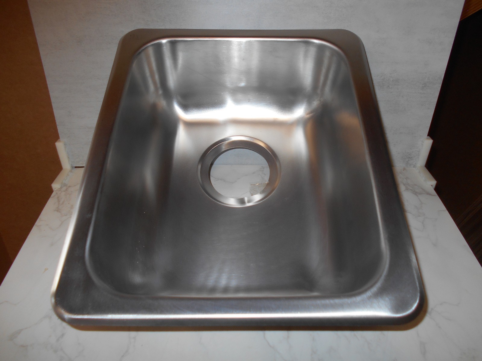 *SINGLE BOWL RV KITCHEN SINK 15″ LONG X 13″ WIDE STAINLESS STEEL FREE SHIPPING