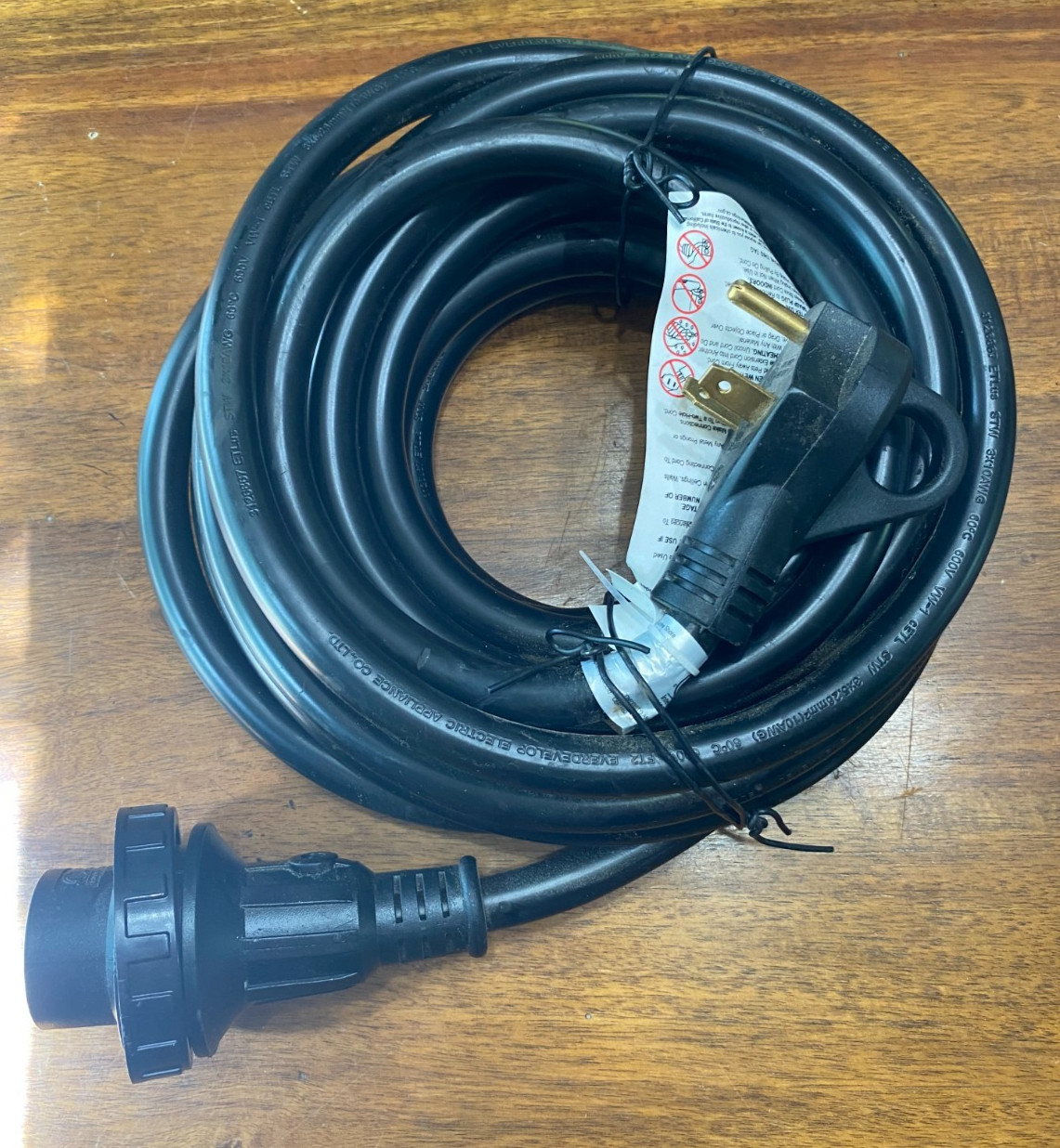 Intertek RV 30Amp TT-30P/L5-30R 125 Volts Heavy Duty Extension Cord