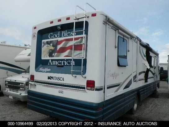 1999 WINNEBAGO ITASCA SUNFLYER MOTORHOME, REAR HYDRAULIC JACK CROSSMEMBER 18648