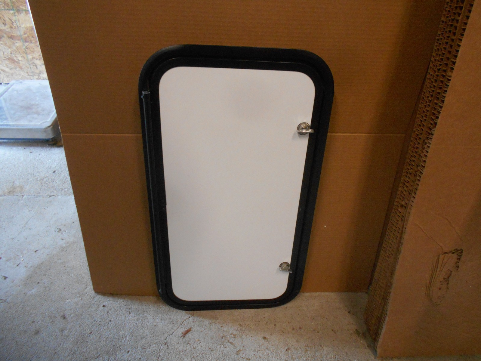 *28″ X 15″ HATCH BAGGAGE CARGO COMPART STORAGE DOOR RV WHITE FREE SHIP