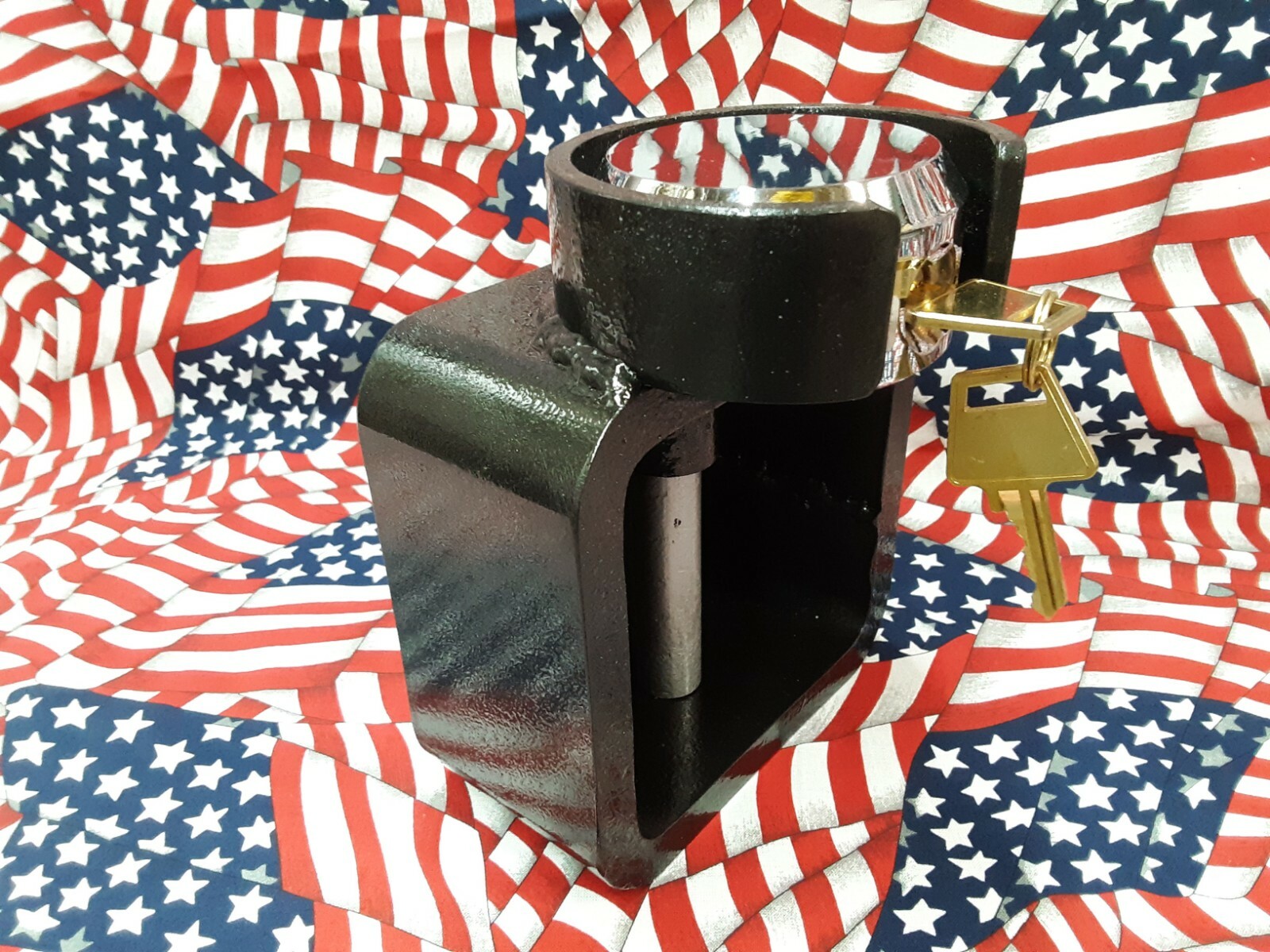 MEGA LOC-IT** 2 5/16″ Trailer Hitch Coupler Lock, Heavy Duty,***Free Shipping***