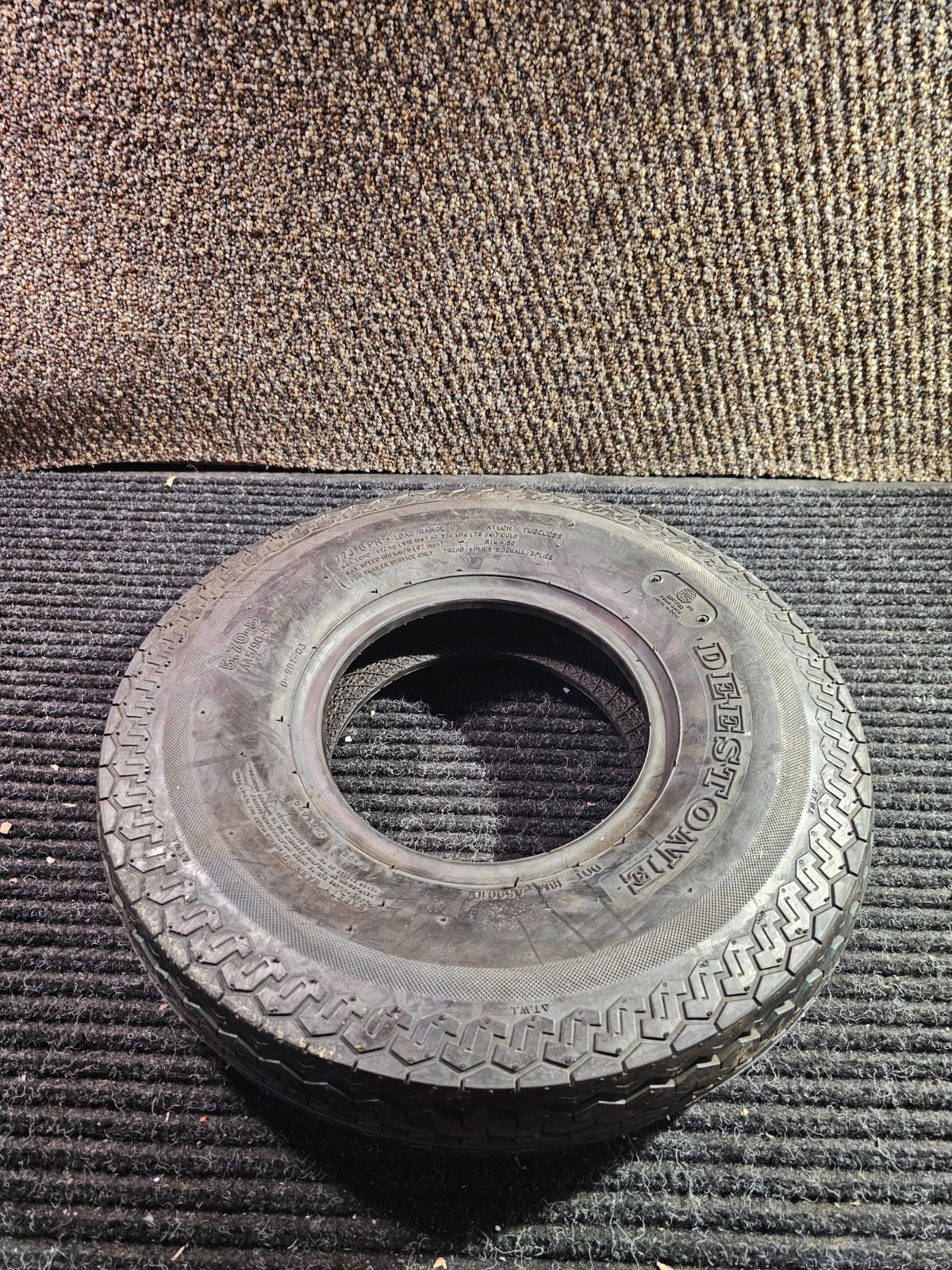 (QTY 1) Deestone 5.70-8 Trailer Tubeless Tire Load C 6 Ply 77J D901 145/90-8