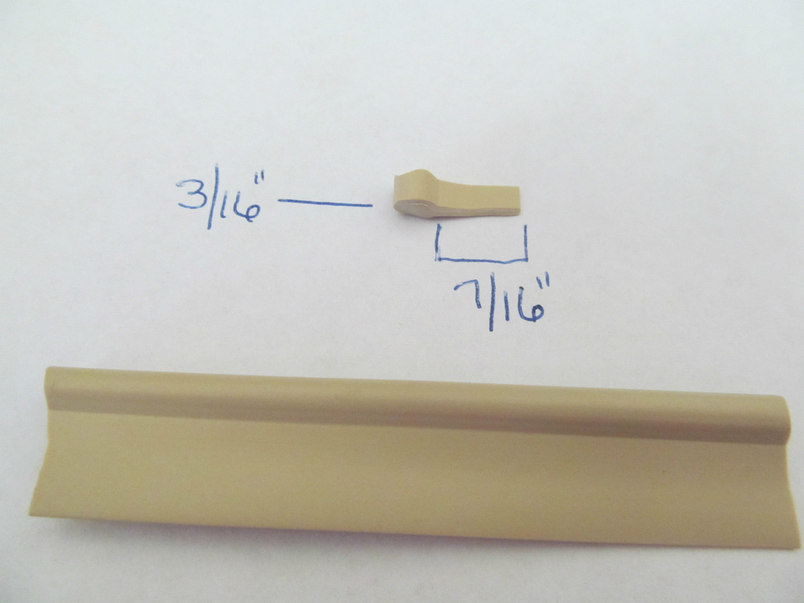 28 Feet 7/16″ Light Beige Solid Bead Welt Vinyl RV Cabinet Wall Corner Trim Gimp