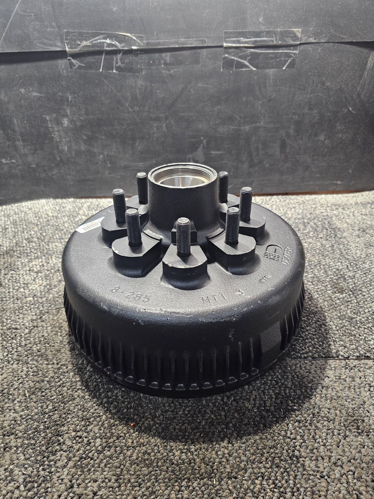 Dexter 008-285-10 8K Axle Hub &Drum For 8K Oil Lube Axle 8-6.50 BC, 5/8″ Studded