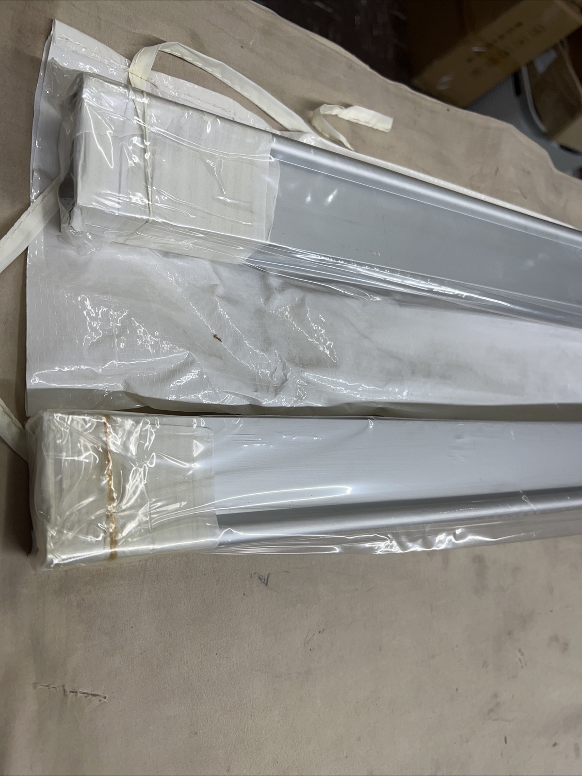 Dometic 944NS13.FP1 Trim Line Awning Legs/Lead Rails 13′ 3309251.013 (No Awning)