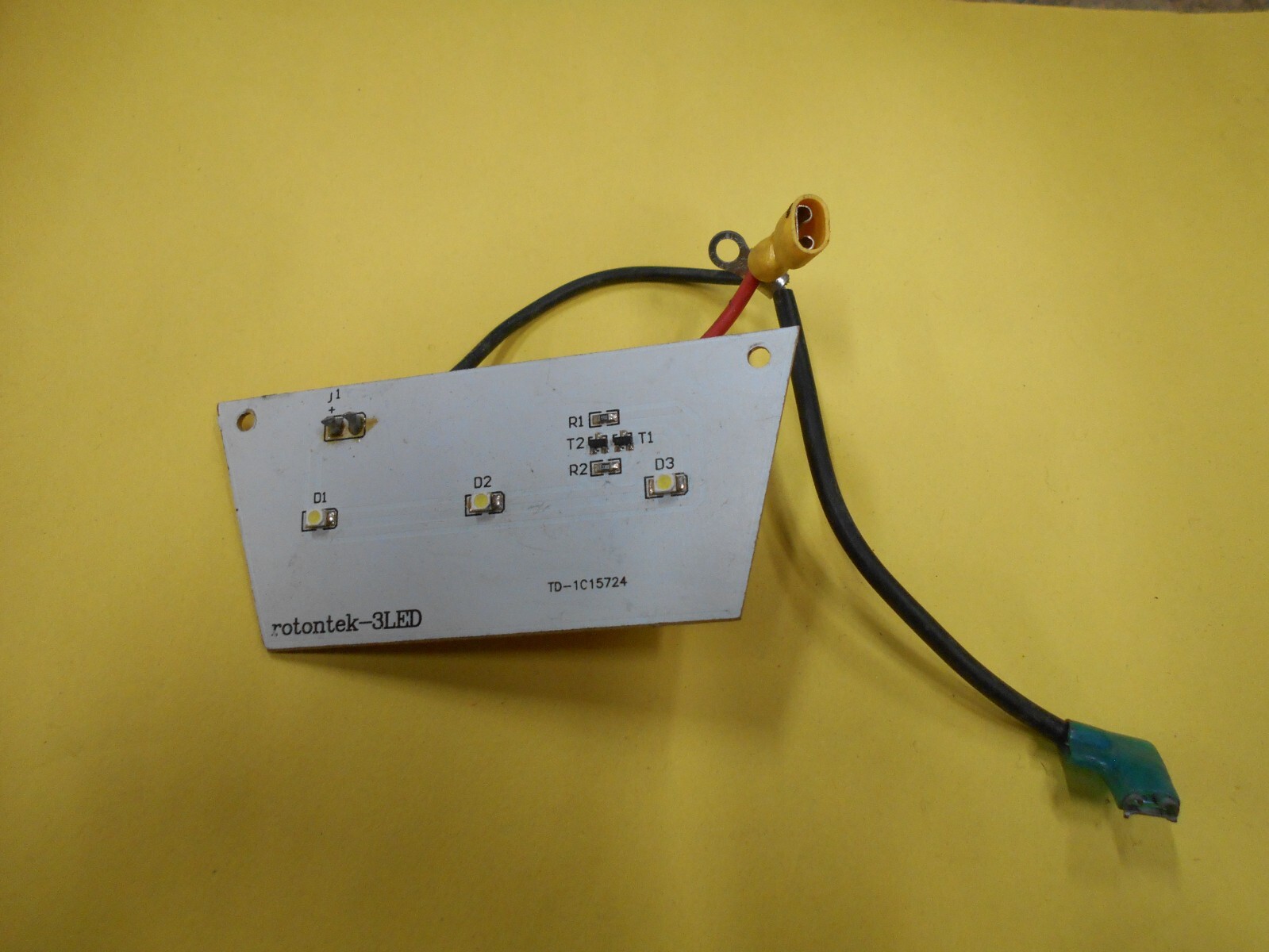 *RV LCI POWER TONGUE JACK 3 LED LIGHT SWITCH WITH WIRE 4″ X 1 3/4″ FREE SHIPPING