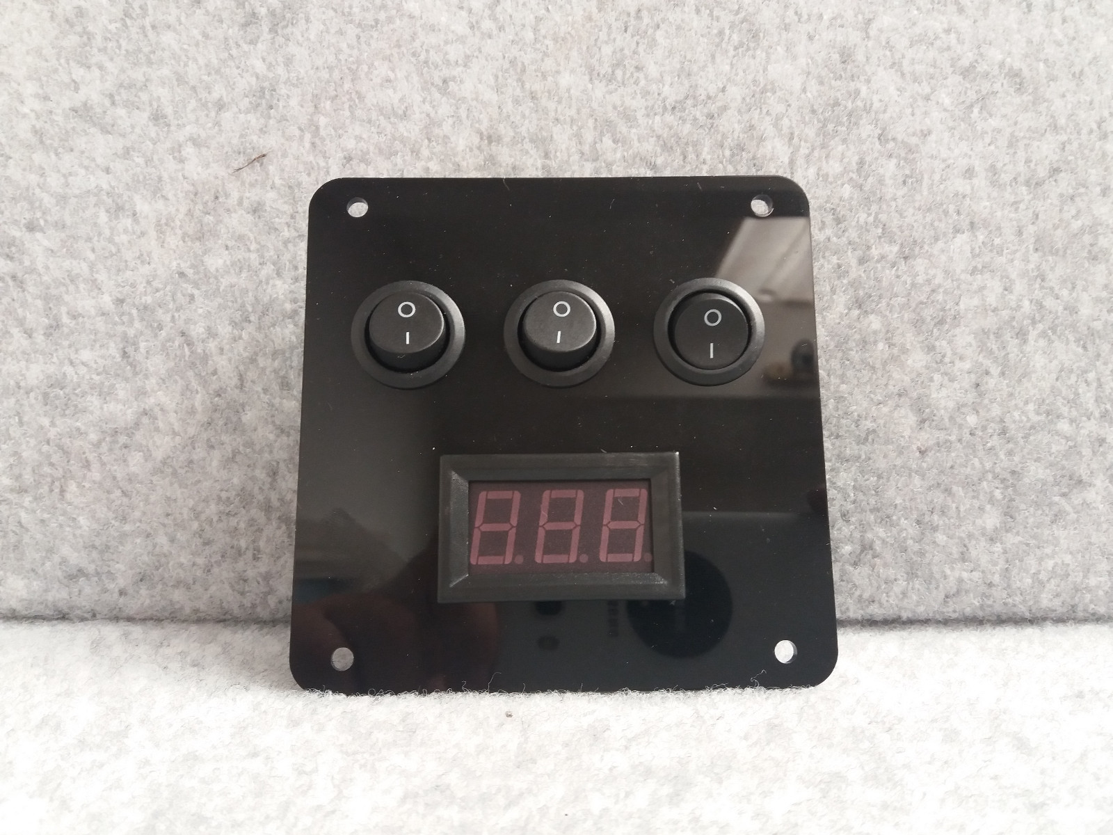 Camper Kit volt meter switch panels & 2 led strip lights VW T5 T4 T6 Conversion