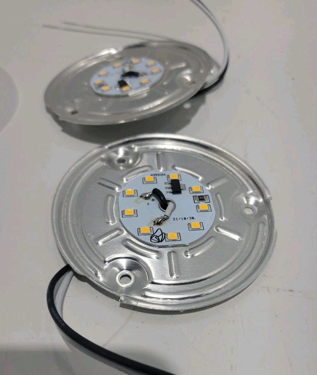 (2 PACK) 3.5″ 12V DREAM LIGHTING LED Ceiling Down Under Cabinet Dome Lamp RV