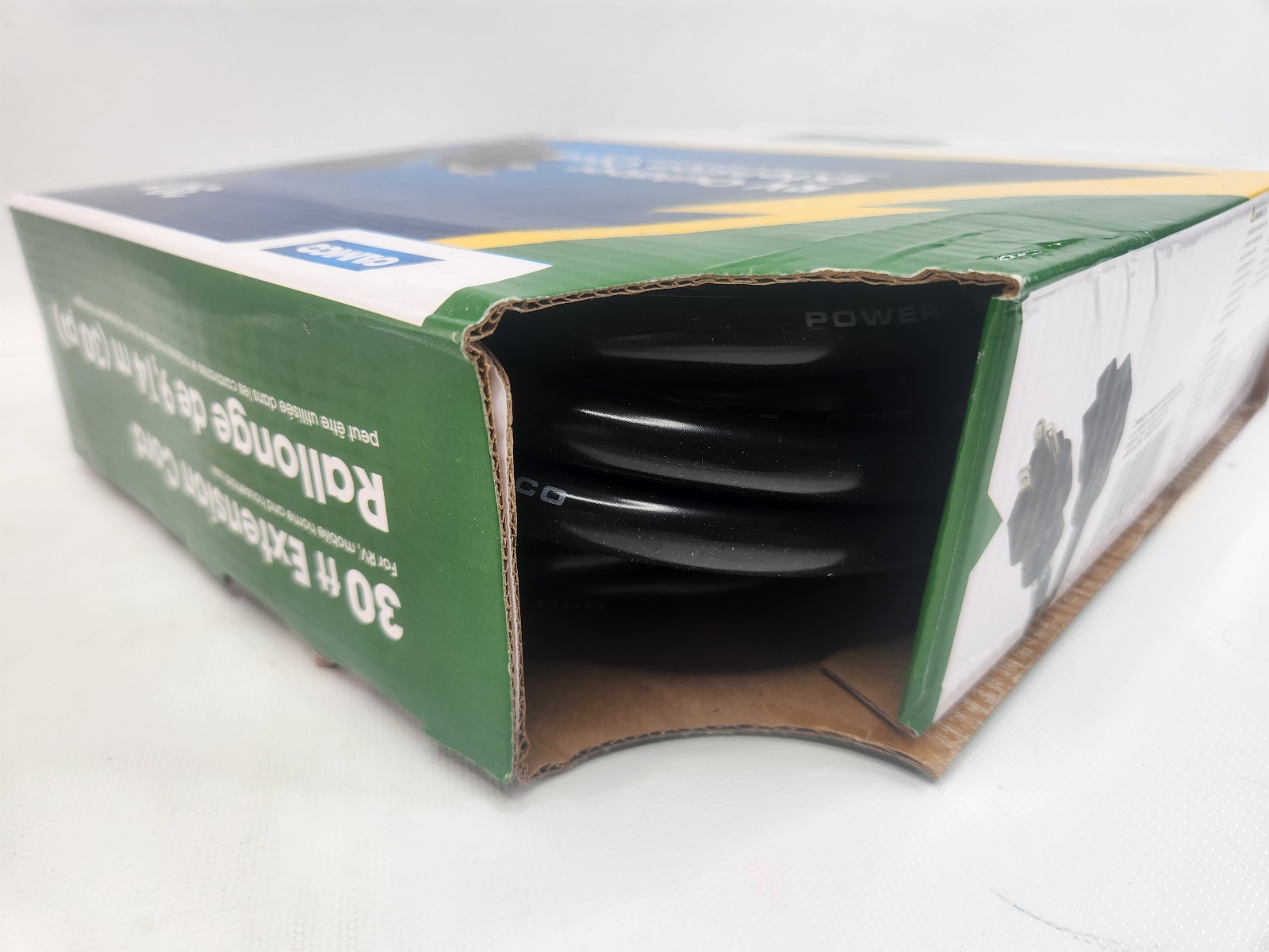 Camco 30-Ft RV Extension Cord 15 Amp – Rated for 125V – 55142 14-Gauge Copper