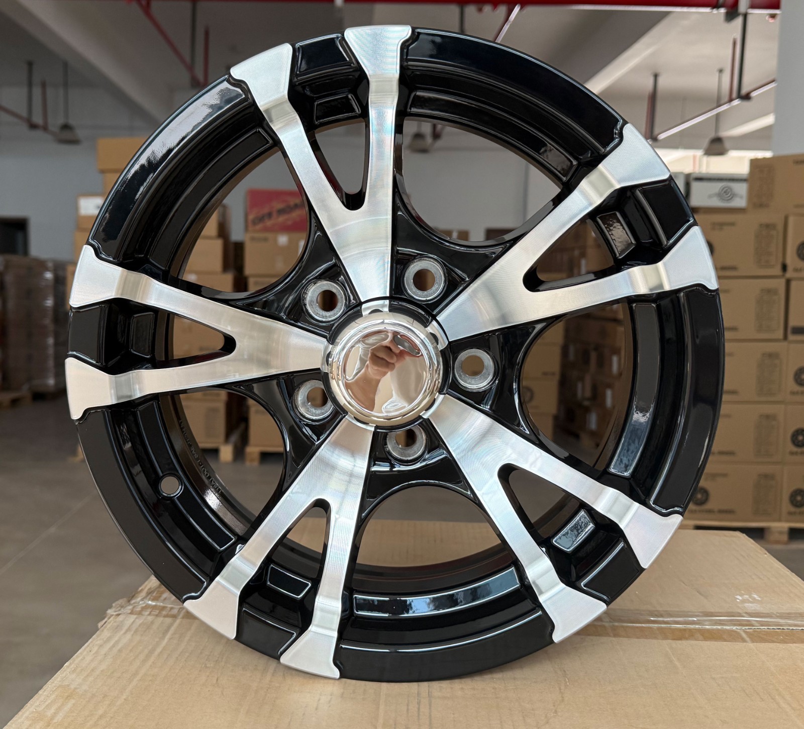 1pc 15X6 Aluminum Trailer Wheel,5 Lug 4.5 Center，Load capacity 2240 pounds