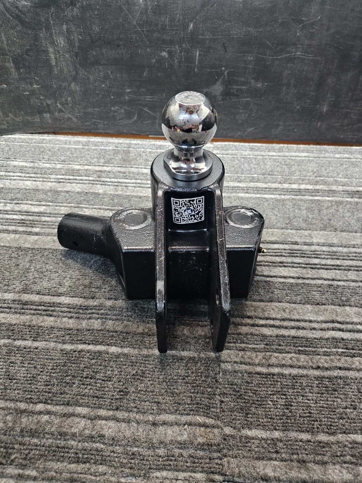 Weight Distribution Hitch Head 2″ Receiver 2-5/16″ Ball, 20000LBS, Black