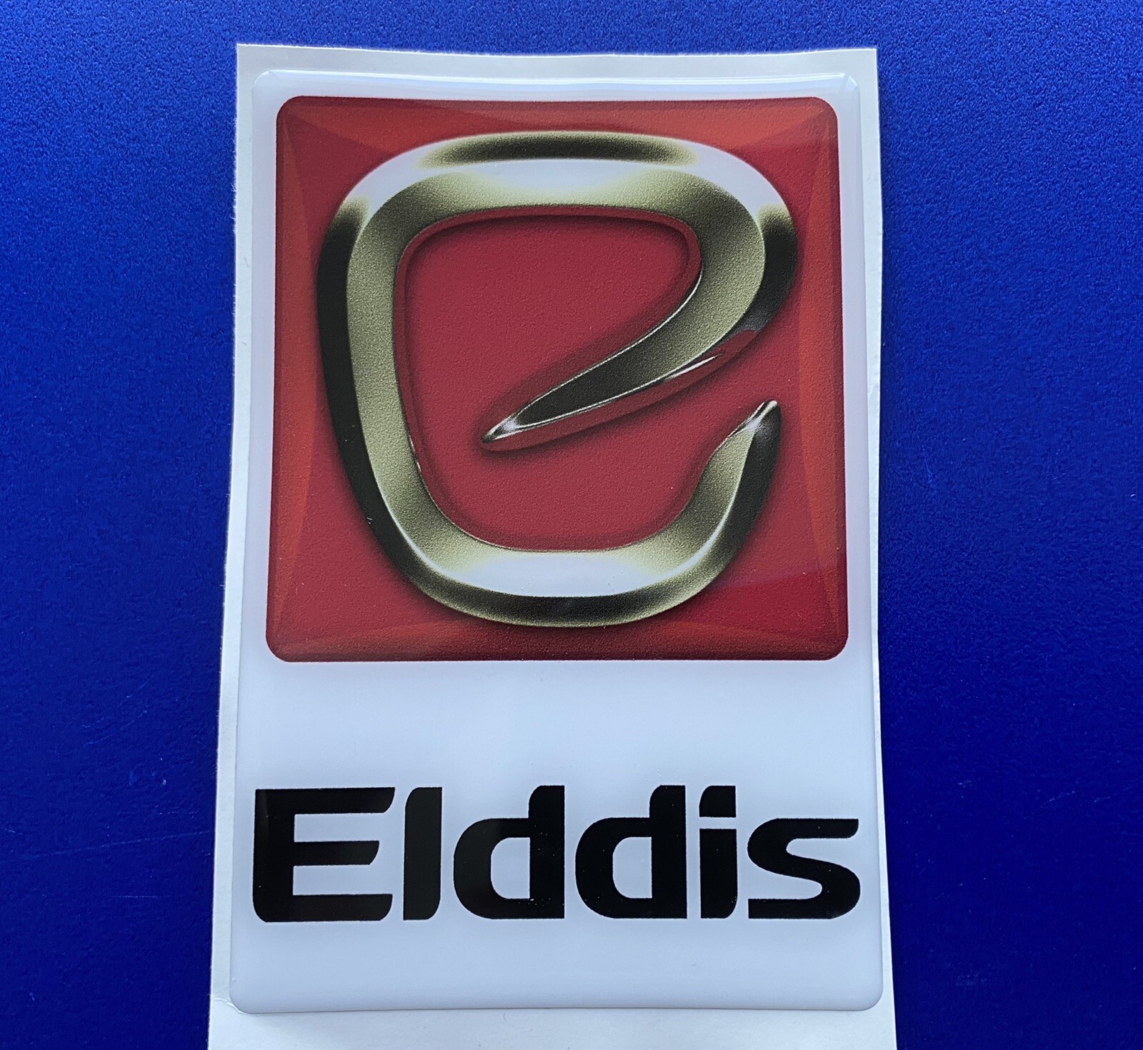 ELDDIS CARAVAN MOTORHOME BADGE DOMED RESIN X1 WHITE HIDE DENTS SCRATCHES BODY