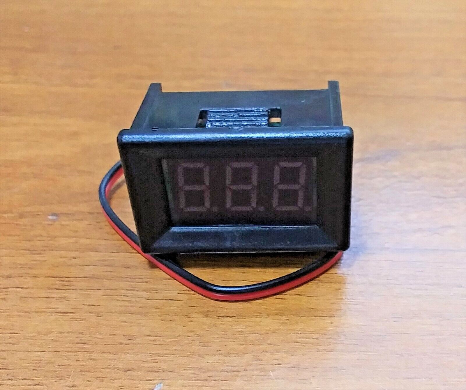 BBT 2 Wire Blue LED 36 volt Snap-In 1-1/4″ RV Digital Volt Meter