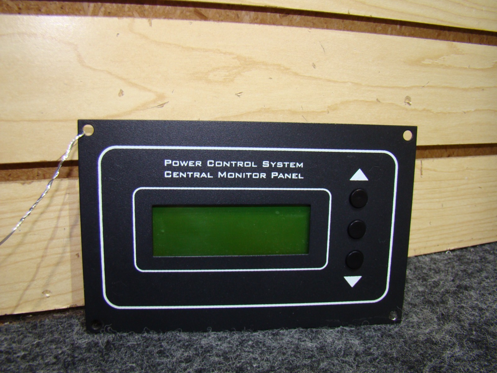 USED RV/MOTORHOME POWER CONTROL SYSTEM CENTRAL MONITOR PANEL P/N: 00-10019-000