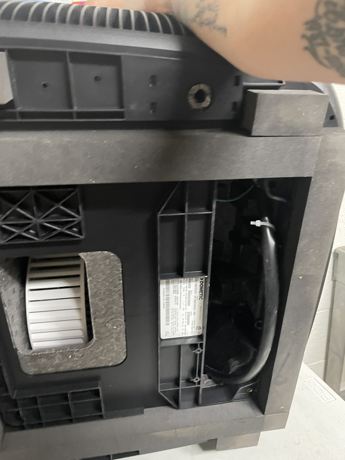DOMETIC FRESHJET 3 AIR CONDITIONER UNIT FJX3573MWHAS 15,000 BTU RV