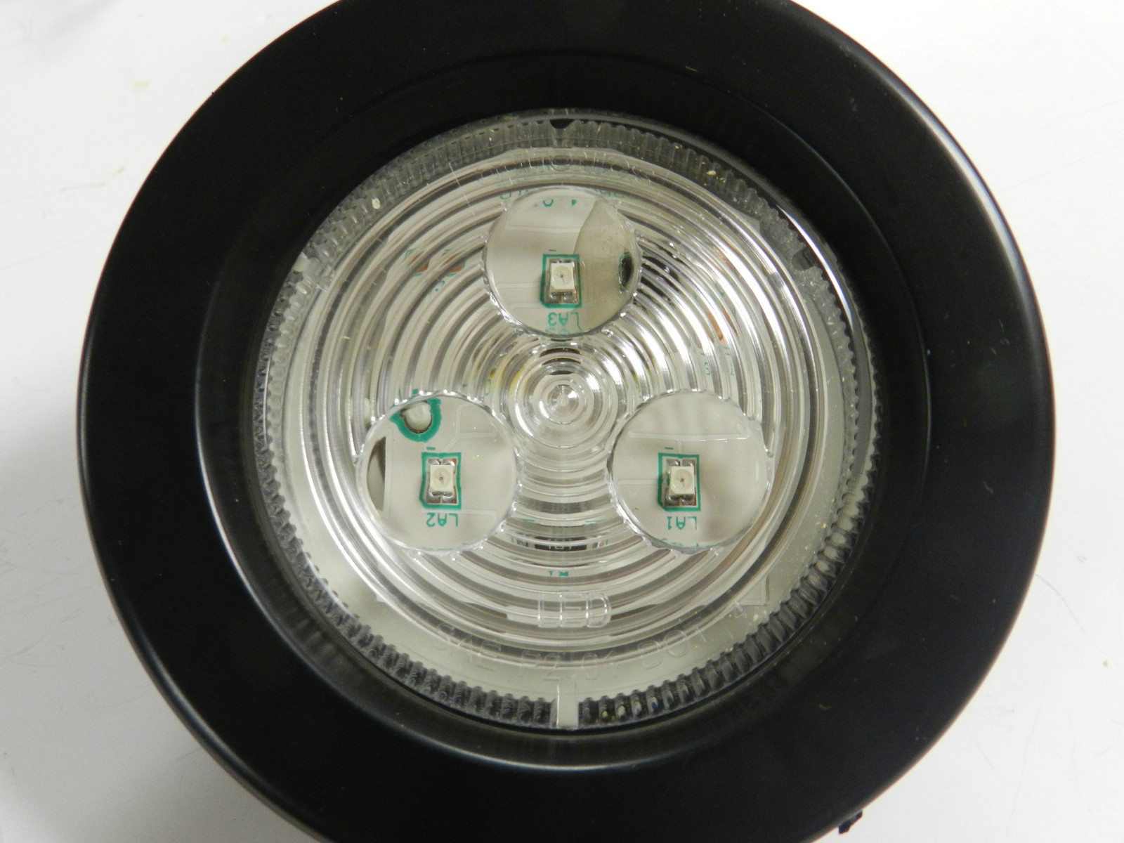 (1) Clear/ RED 3 LED Light Trailer 2-1/2″ round Grommet Clearance 2.5″ Optronics