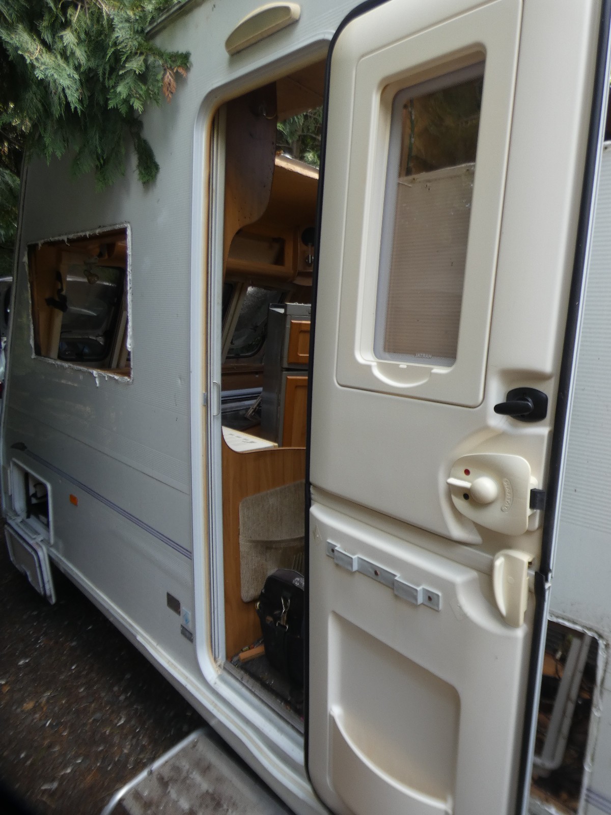 Caravan entrance barn door+frame, Fleetwood Heritage, 65 x 20inch/lock+key,VGC