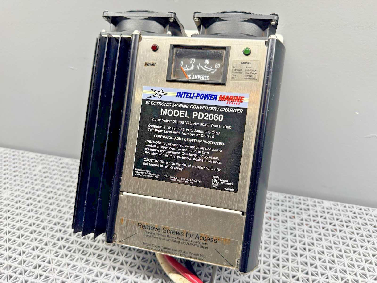Progressive Dynamics Inteli-Power Marine PD2060 Converter Charger 60A