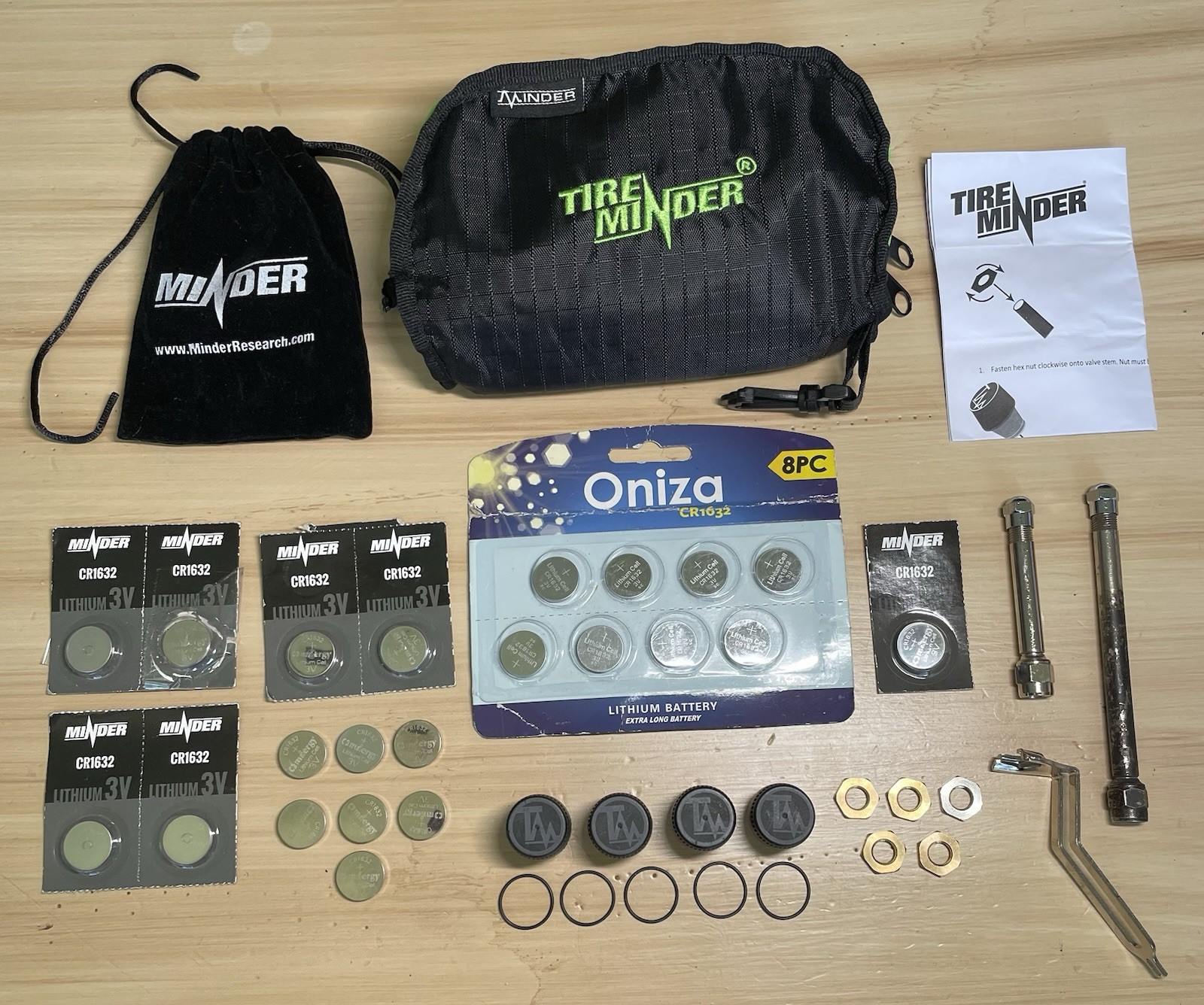 Tire Minder Accessories Lot 4 Sensors Case Batteries Hardware++ Parts Or Repair