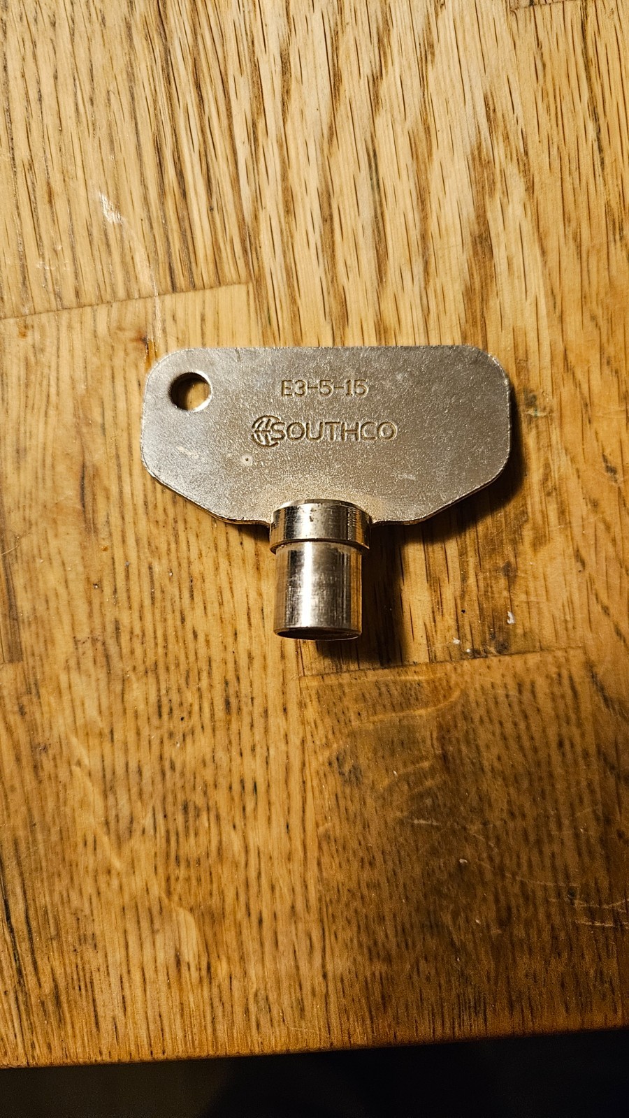 SOUTHCO. E3-5-15 Tubular Key Locking Compression Latch Key