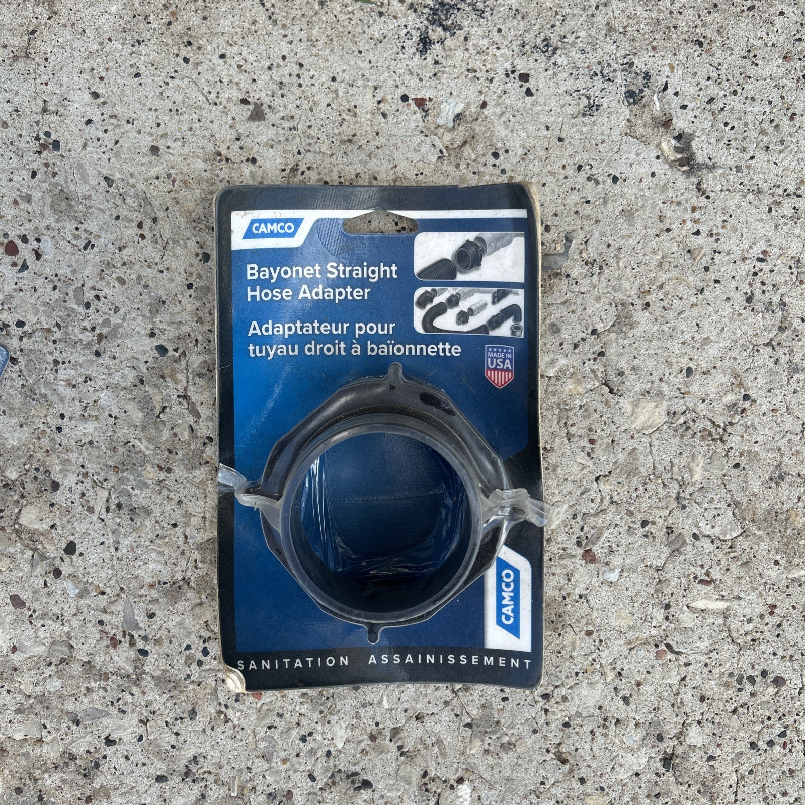 CAMCO BAYONET STRAIGHT HOSE ADAPTER.