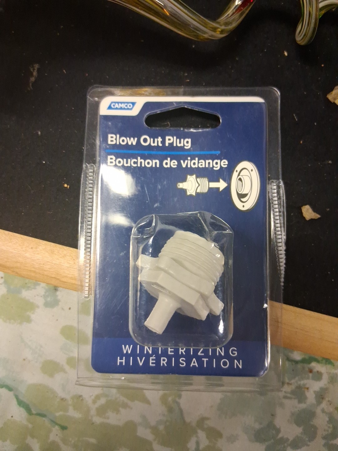 Camco Blow Out Plastic Plug RV MFG # 36103