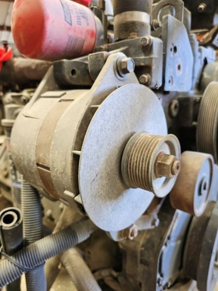 USED 1998 LEECE-NEVILLE RV ALTERNATOR A001090772 ISC 8.3 Ship Outrite Los Angel