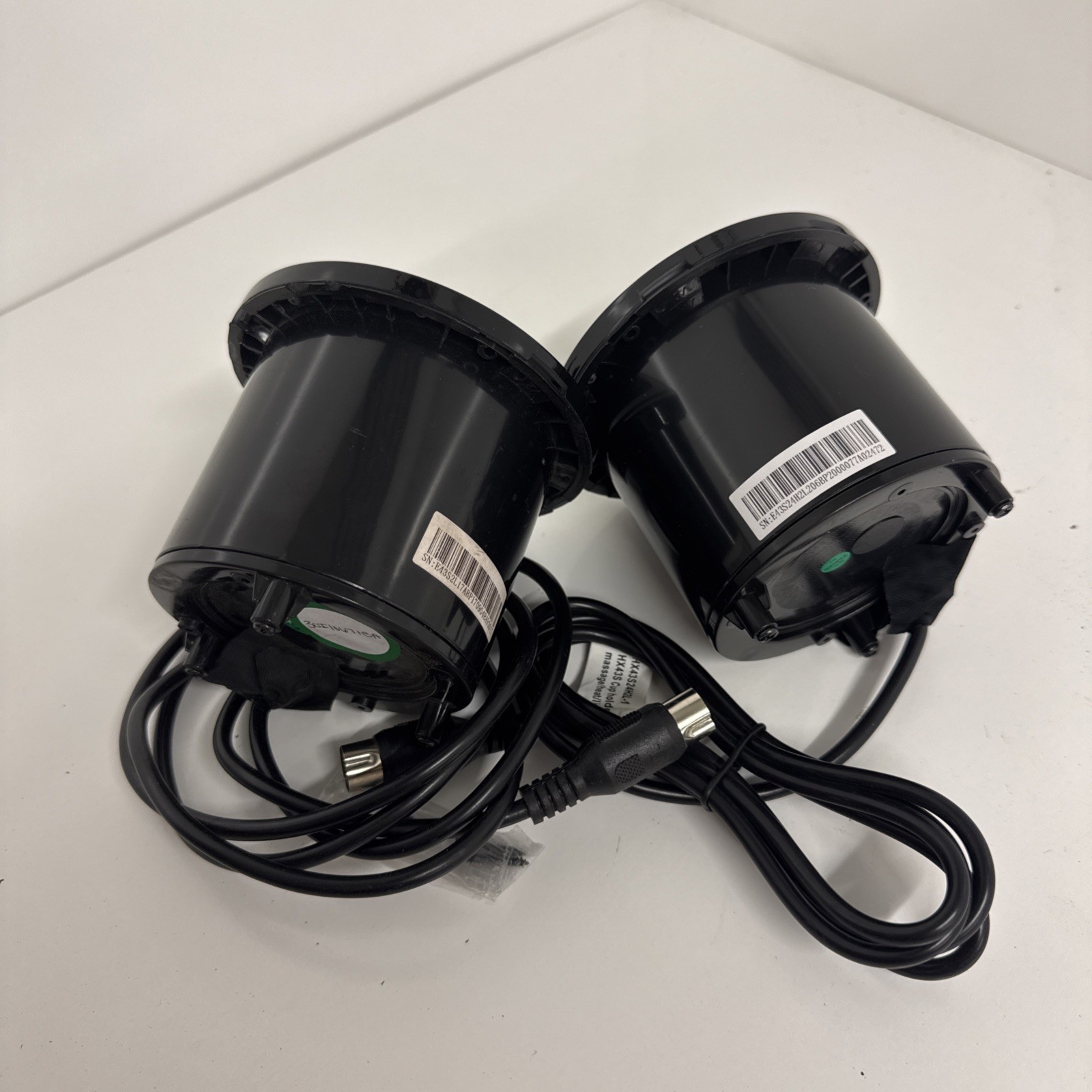 Lippert Power Cupholder # 354494 set of 2 new