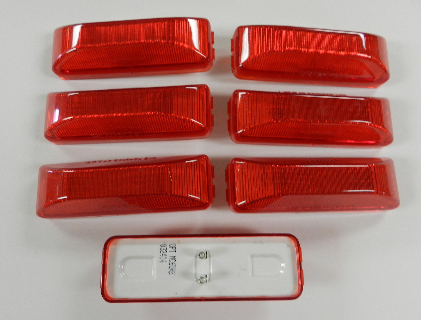 7 – RED Marker/Clearance Light Optronics RV Trailer Truck 1-1/4 x 3-3/4″ 2 pr
