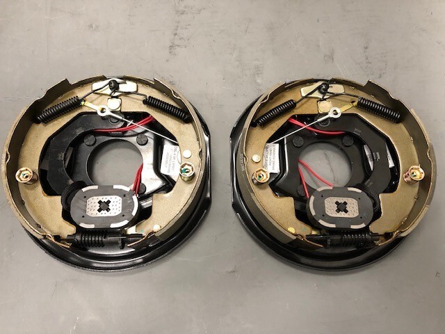 3615851, 361585 Replaces Lippert #4400 trailer brake assemblies 1 left & 1 right