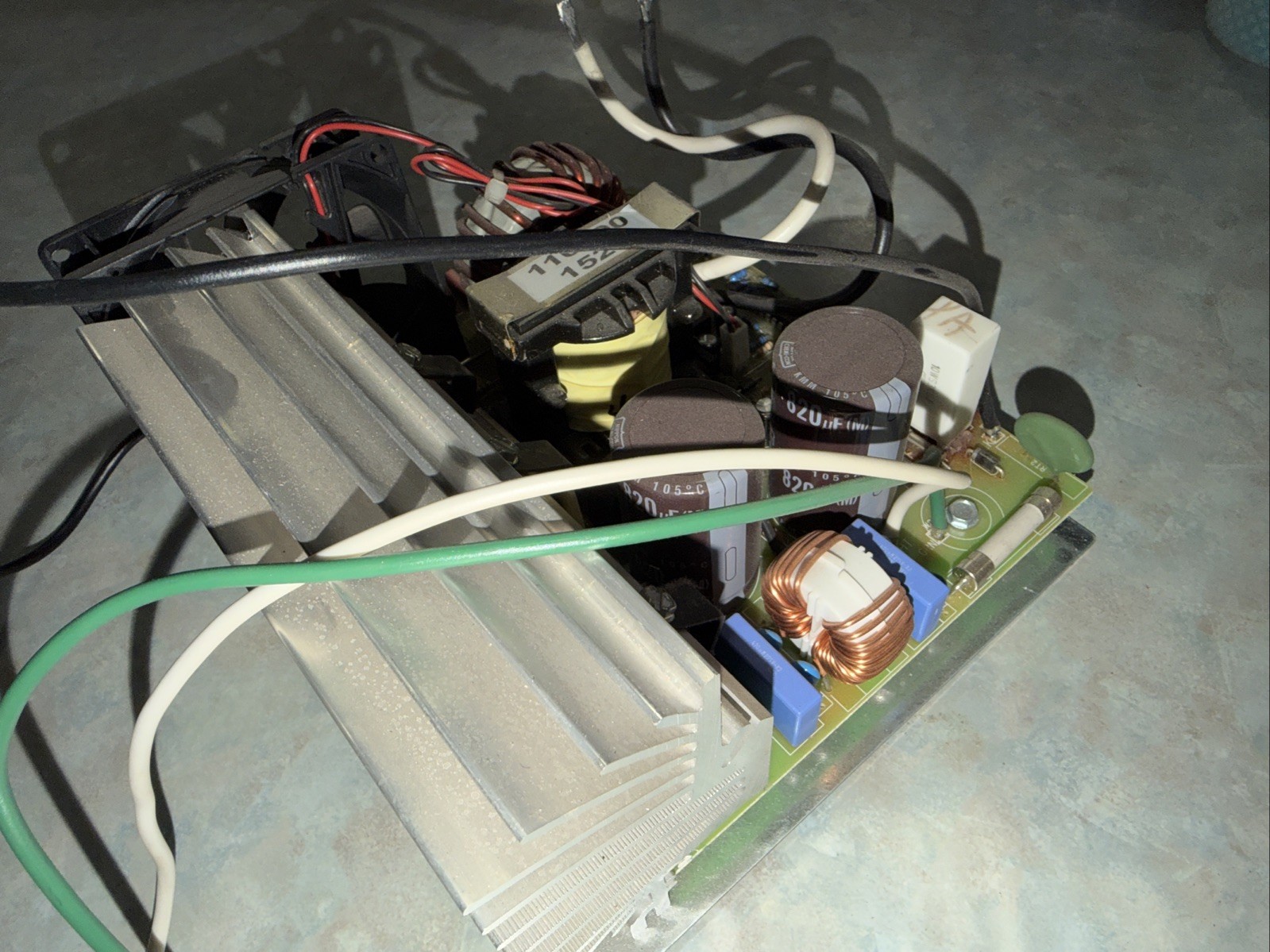Progressive Dynamics PD4060 Inteli-Power Converter