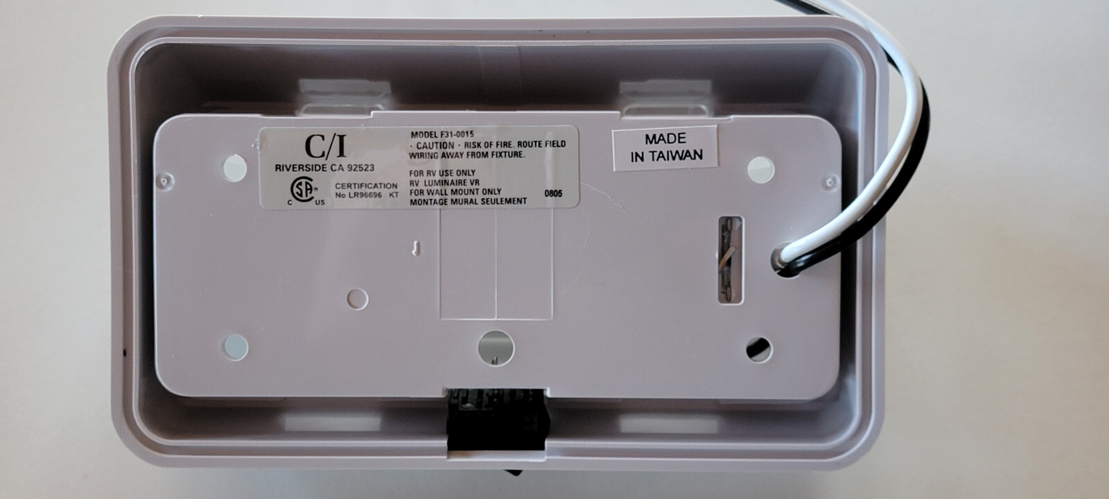 NEW RV 12 VOLT EXTERIOR PORCH LIGHT W/ ON OFF SWITCH C/I F31-0015