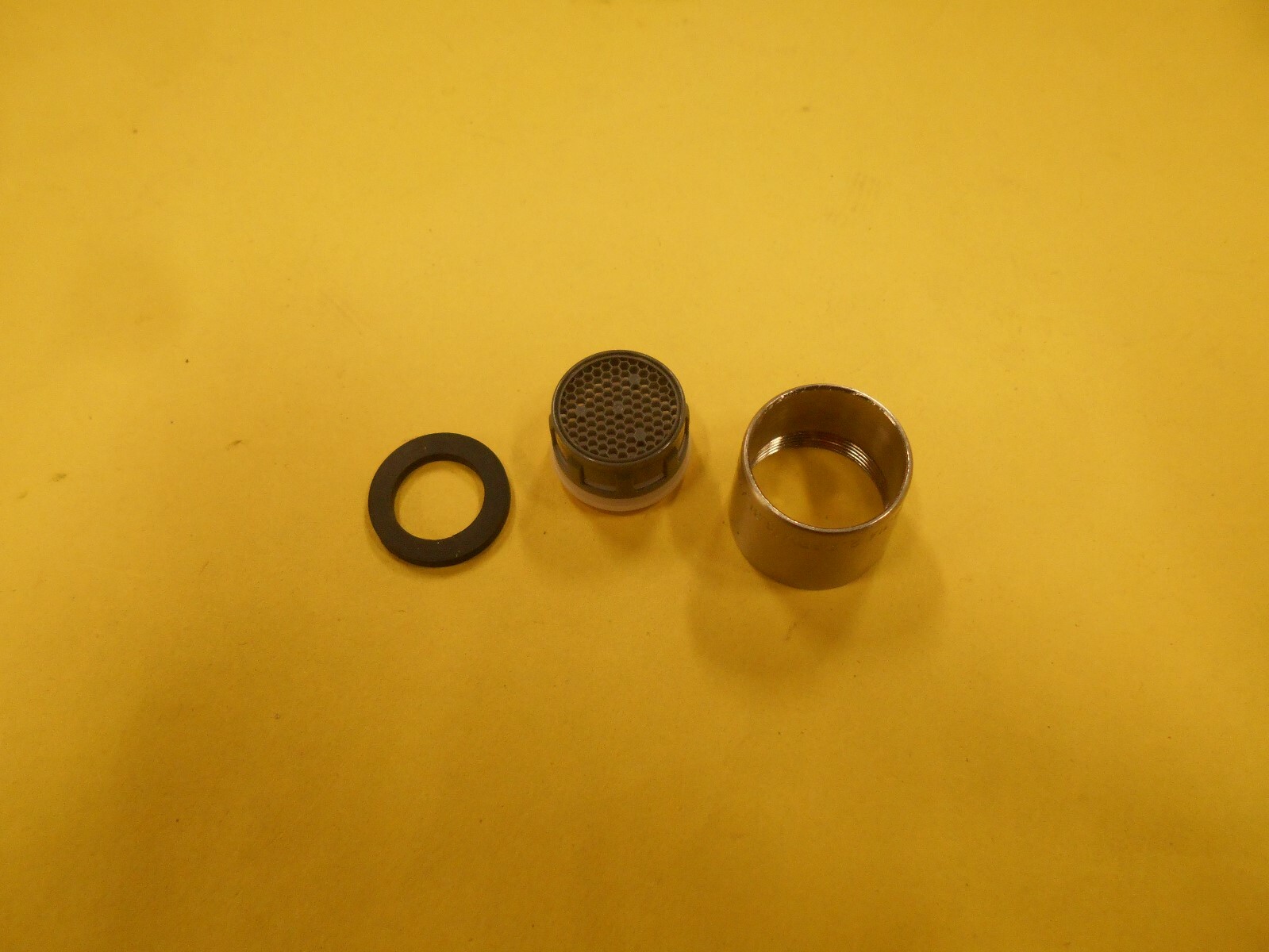 *SCREW ON AERATOR FOR KITCHEN FAUCET BRUSH NICKEL FREE SHIPPING