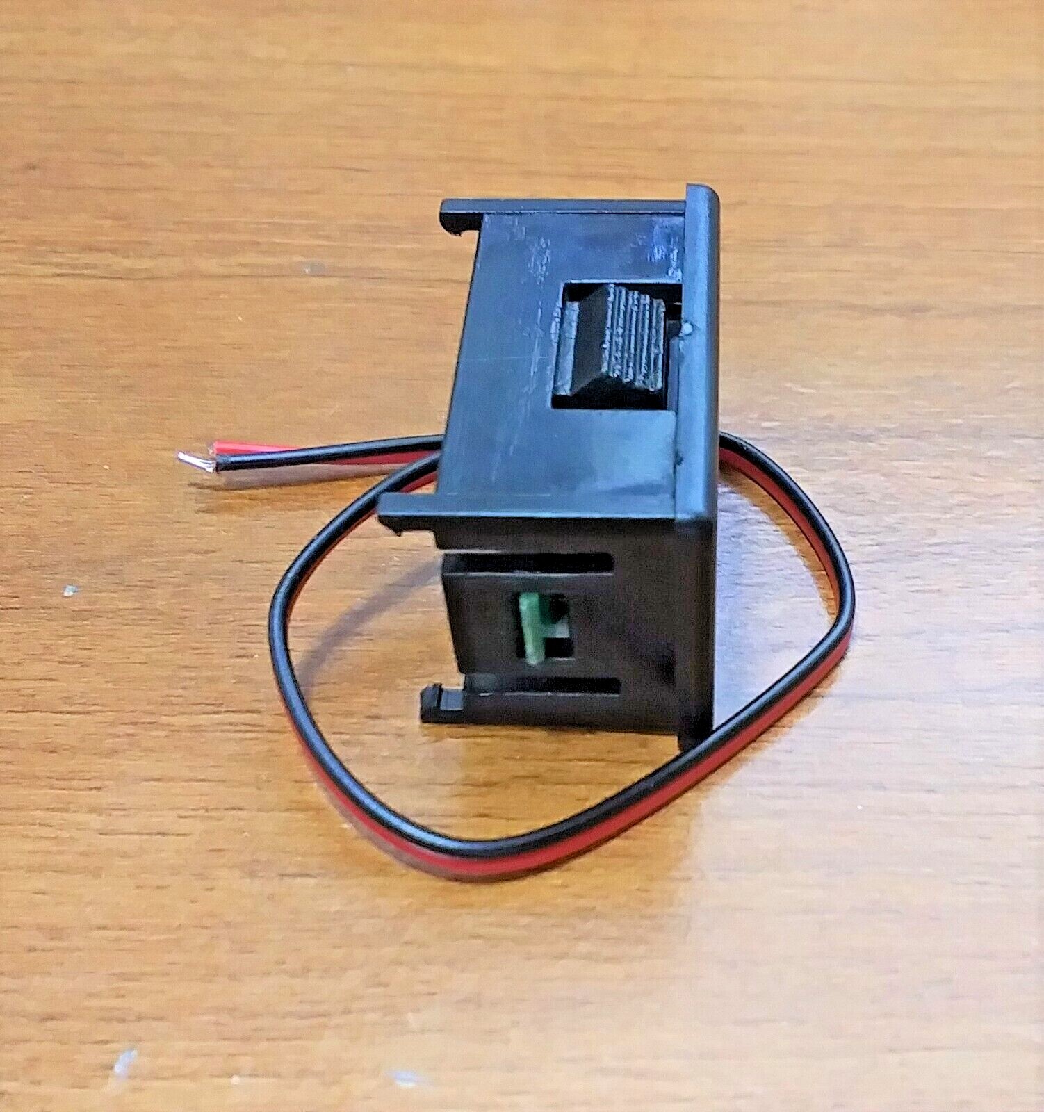 BBT 2 Wire Blue LED 36 volt Snap-In 1-1/4″ RV Digital Volt Meter