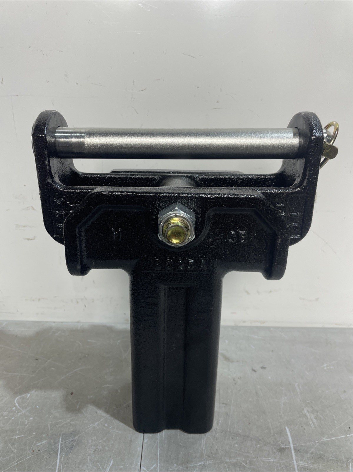 DEMCO Upright Assembly For Recon 21K Gooseneck to 5th Wheel Hitch