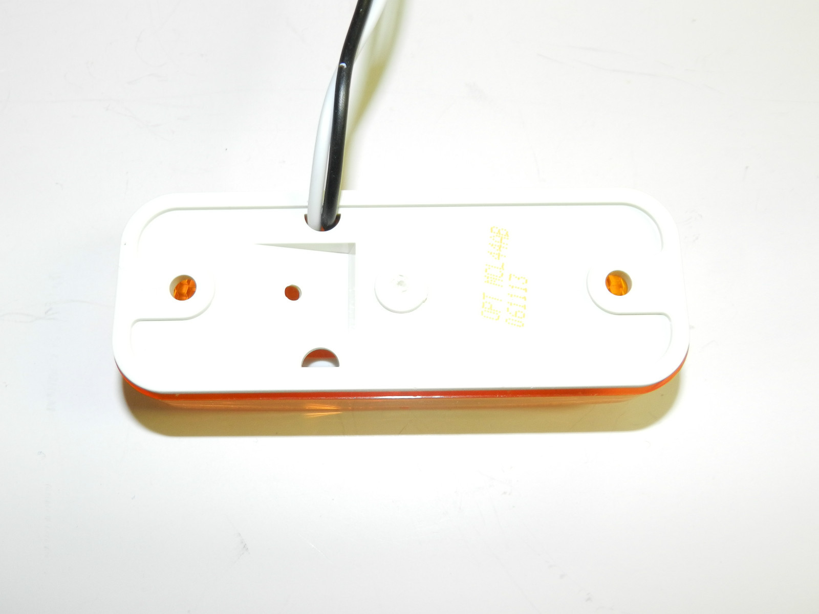(1) Amber LED 1.5″ X 4″ Truck Trailer RV Clearance Marker Lights 6 LED Optronics