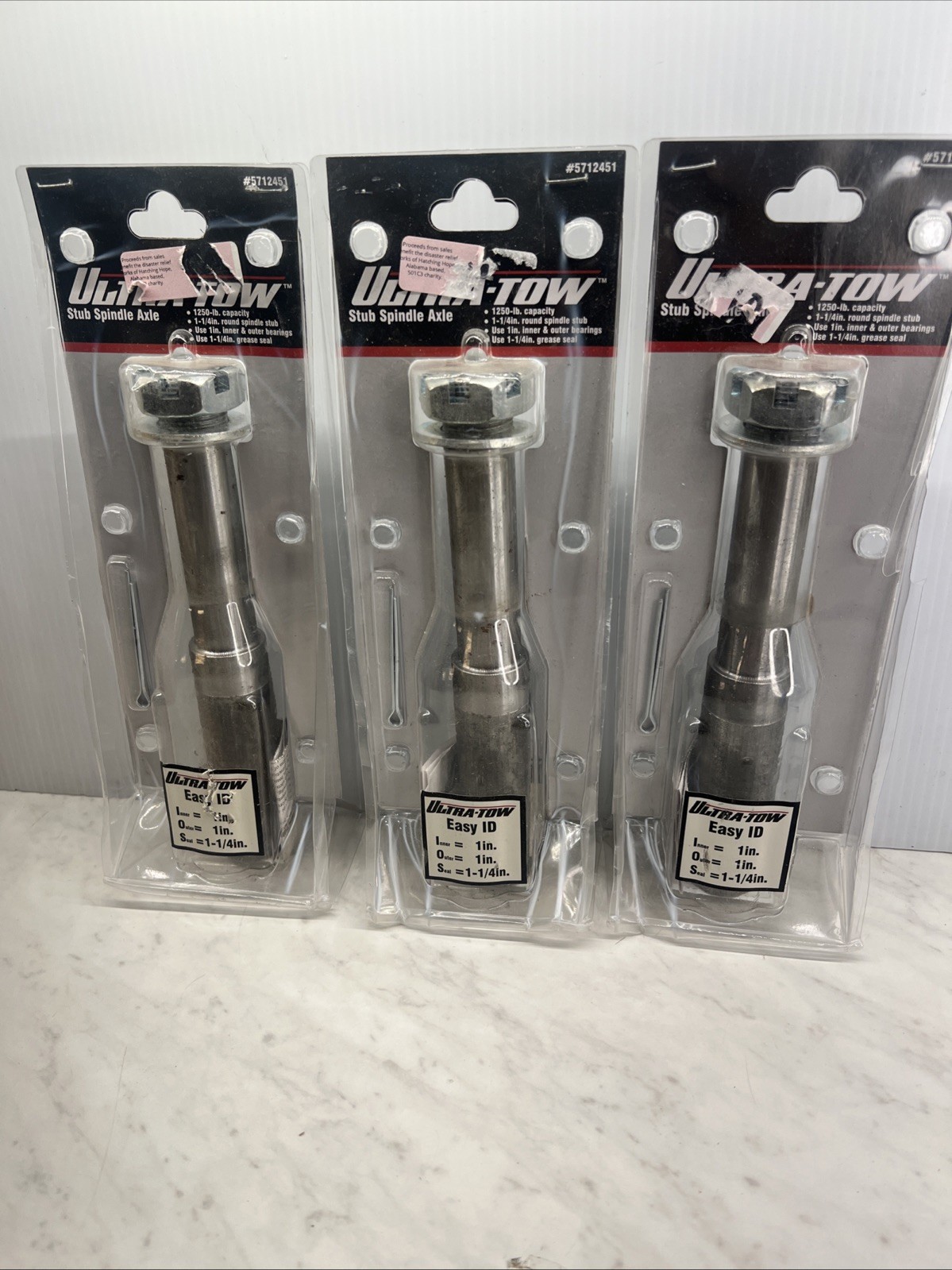Ultra-Tow 5712451 Stub Spindle Axle 1-1/4″ Round 1250 Lb Capacity 8.56″ Long