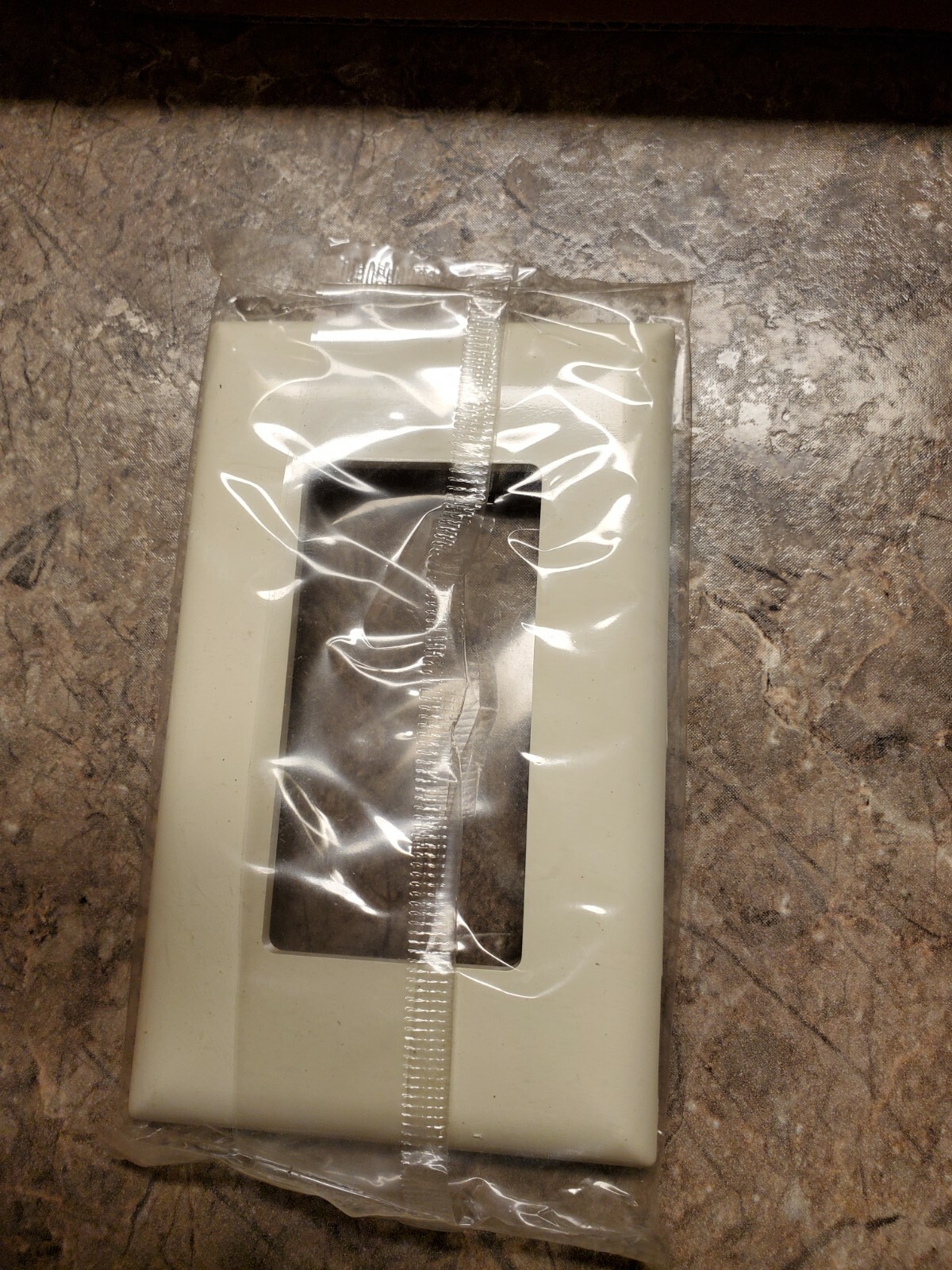 Pass & Seymour Mobile Home Almond Single Snap On Plate