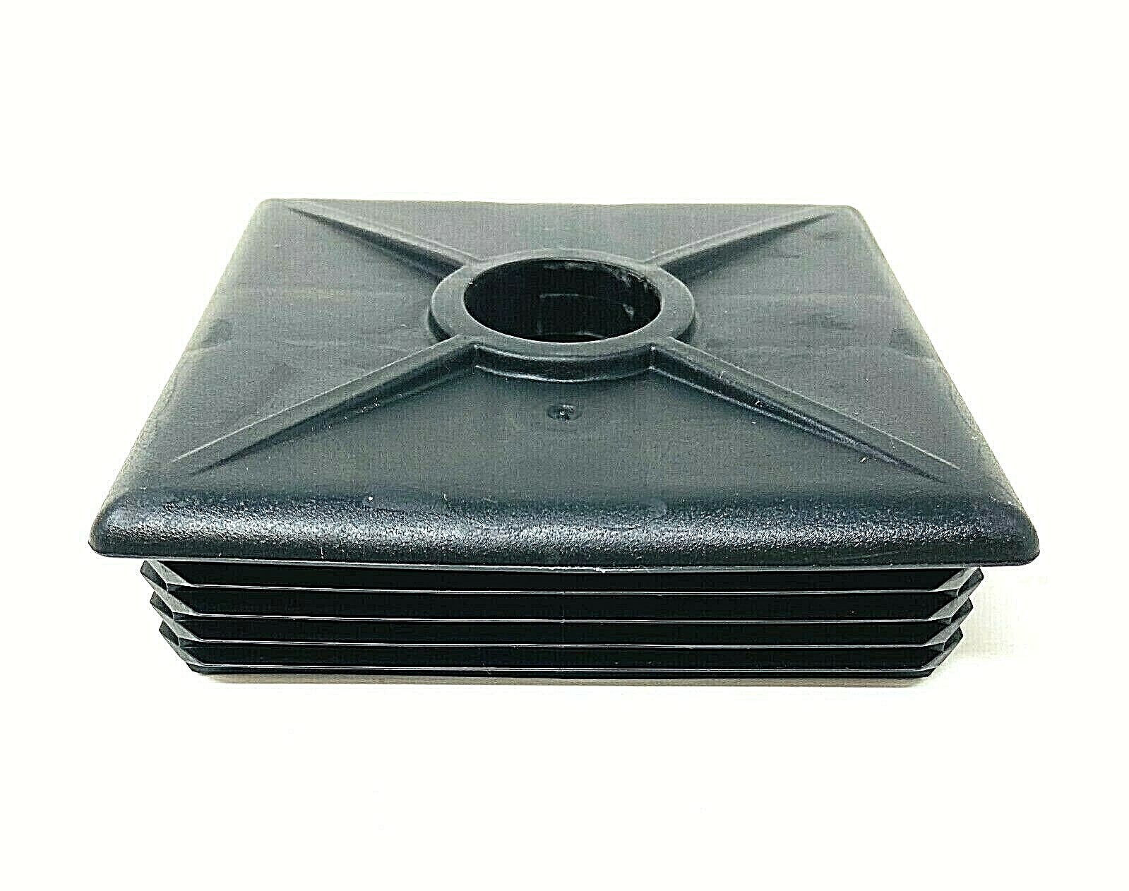 RV – 1 Camco Bumper Plug / Cap, Fits 4″ Square Bumper