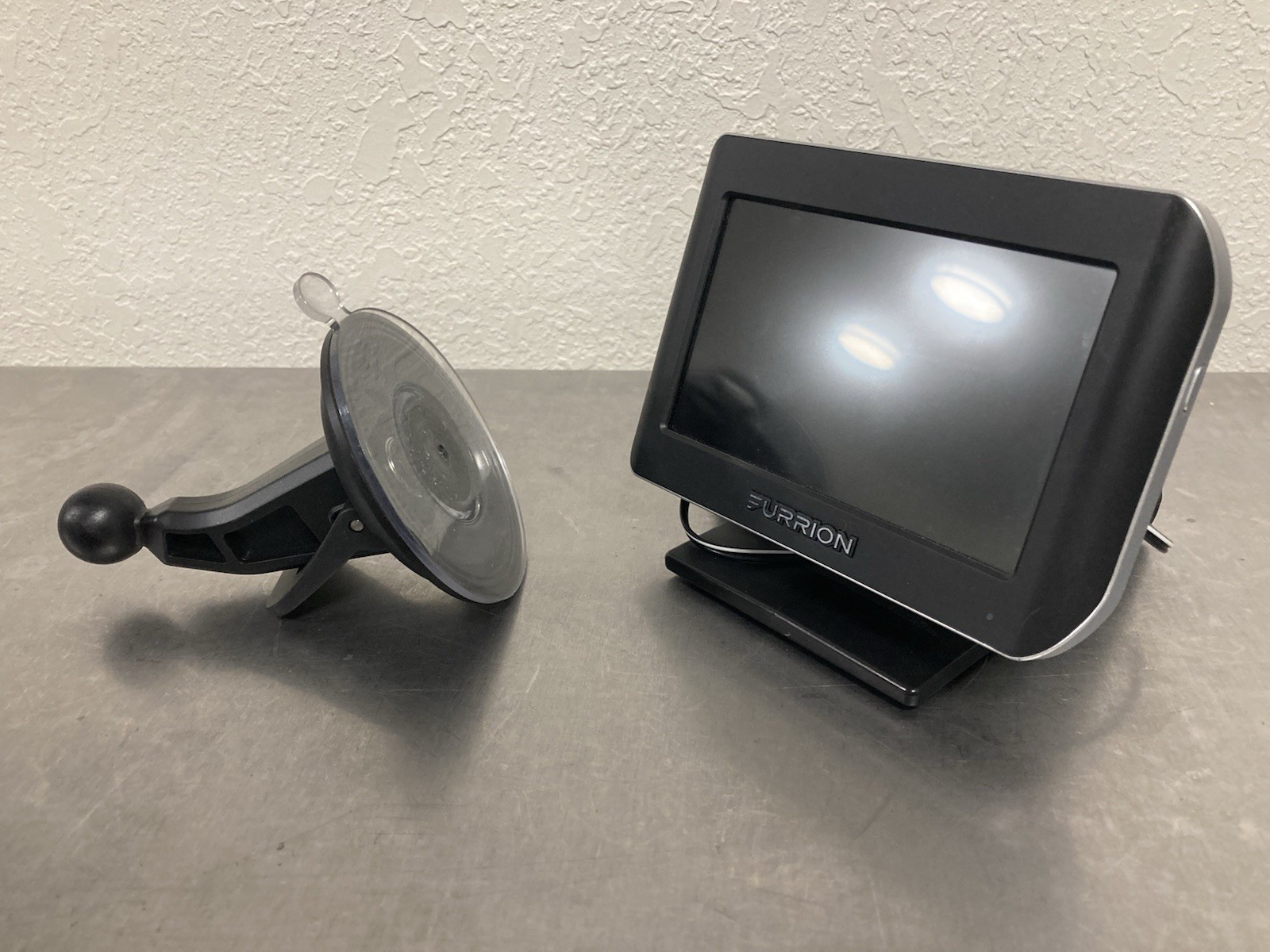 Furrion FOS05TADS Vision S 5″ Camera System Monitor w/ power cord, & 2 Stands.