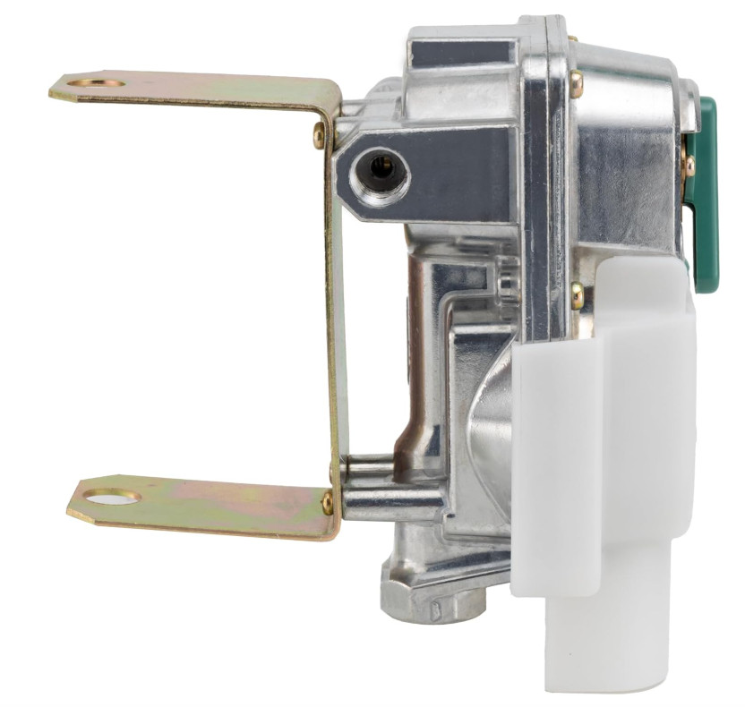 RV 2-Stage Propane Regulator with Hose, Bracket & Cover, 287,500 BTU